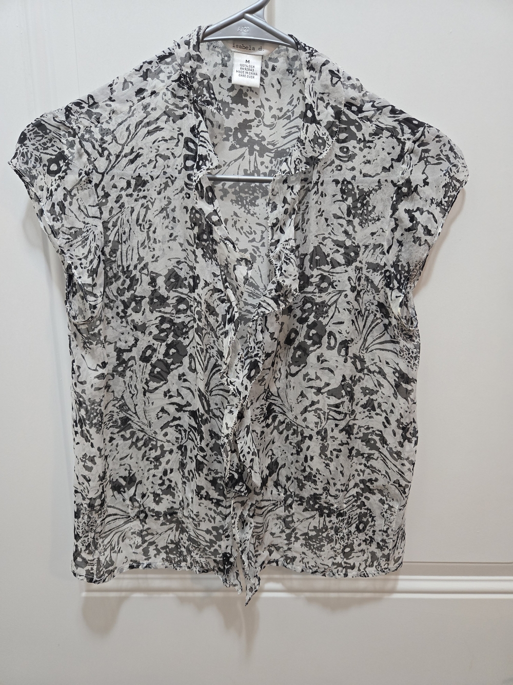 isabela d. Women's Sheer Silk Floral Ruffle Blouse Black/White Short Sleeve M